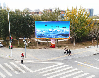 华容户外大屏广告投放要点。